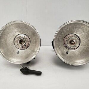 ( I-23297) Aurora Camray C-300 Photography Lights - Pair